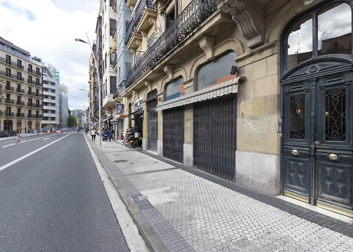 The Collection - Easo * San Sebastian